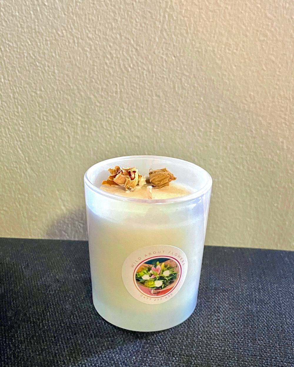 Floral Everyday Candle – soy candle in glass jar, delicate dried flower accents, perfect Sydney gift.